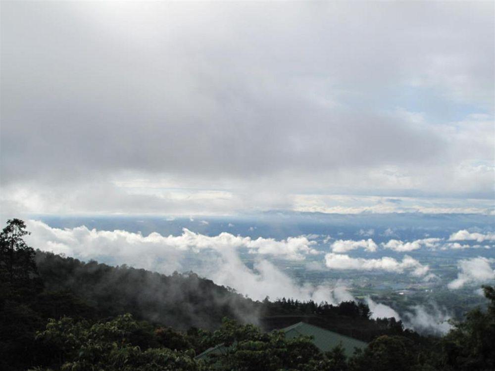 Manis Manis Rooftop Of Borneo Resort Keningau Dış mekan fotoğraf
